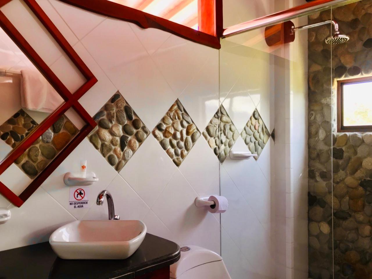 Hosteria Tierra Dorada Yantzaza Exteriér fotografie